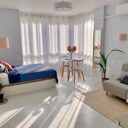 Elegant Studio With Pool And Seaview Torremolinos Luaran gambar