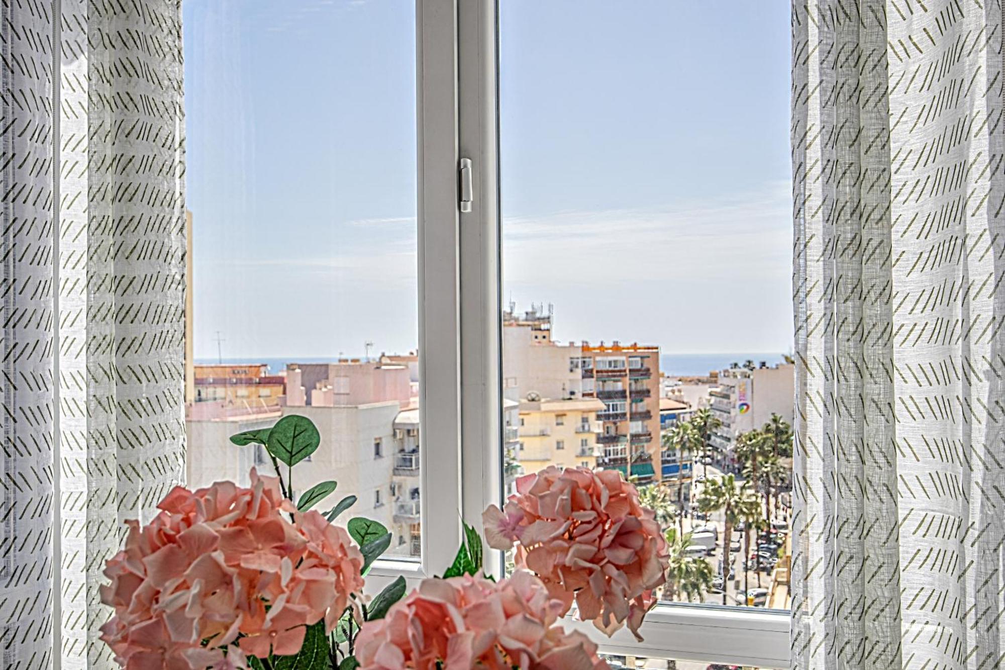 Elegant Studio With Pool And Seaview Torremolinos Luaran gambar