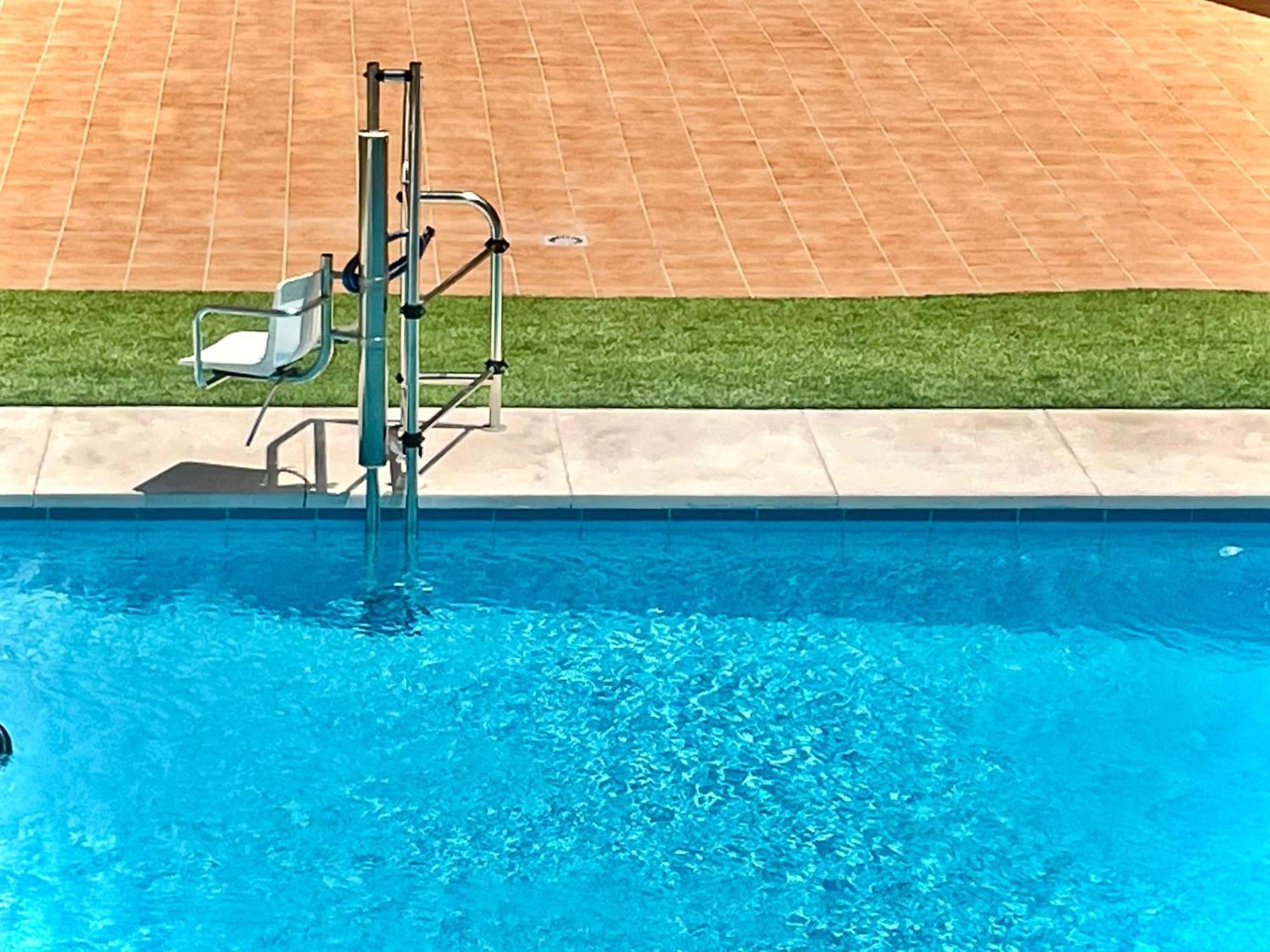 Elegant Studio With Pool And Seaview Torremolinos Luaran gambar